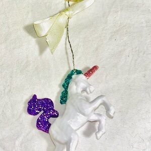 Sparkling Unicorn Keychain - White, Purple, Green, Pink on Gold with white bow 💝